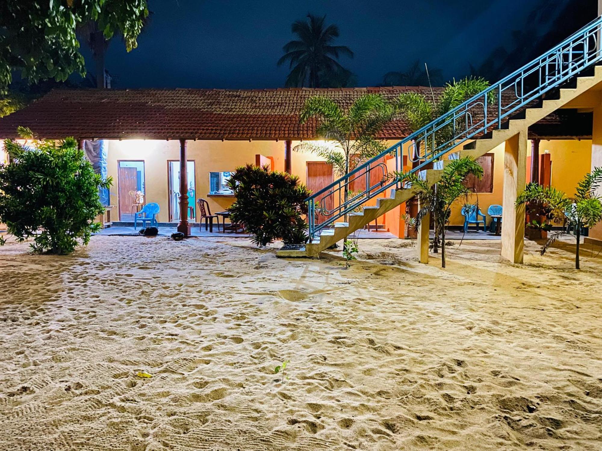 Dolphin Village Alankuda 외부 사진