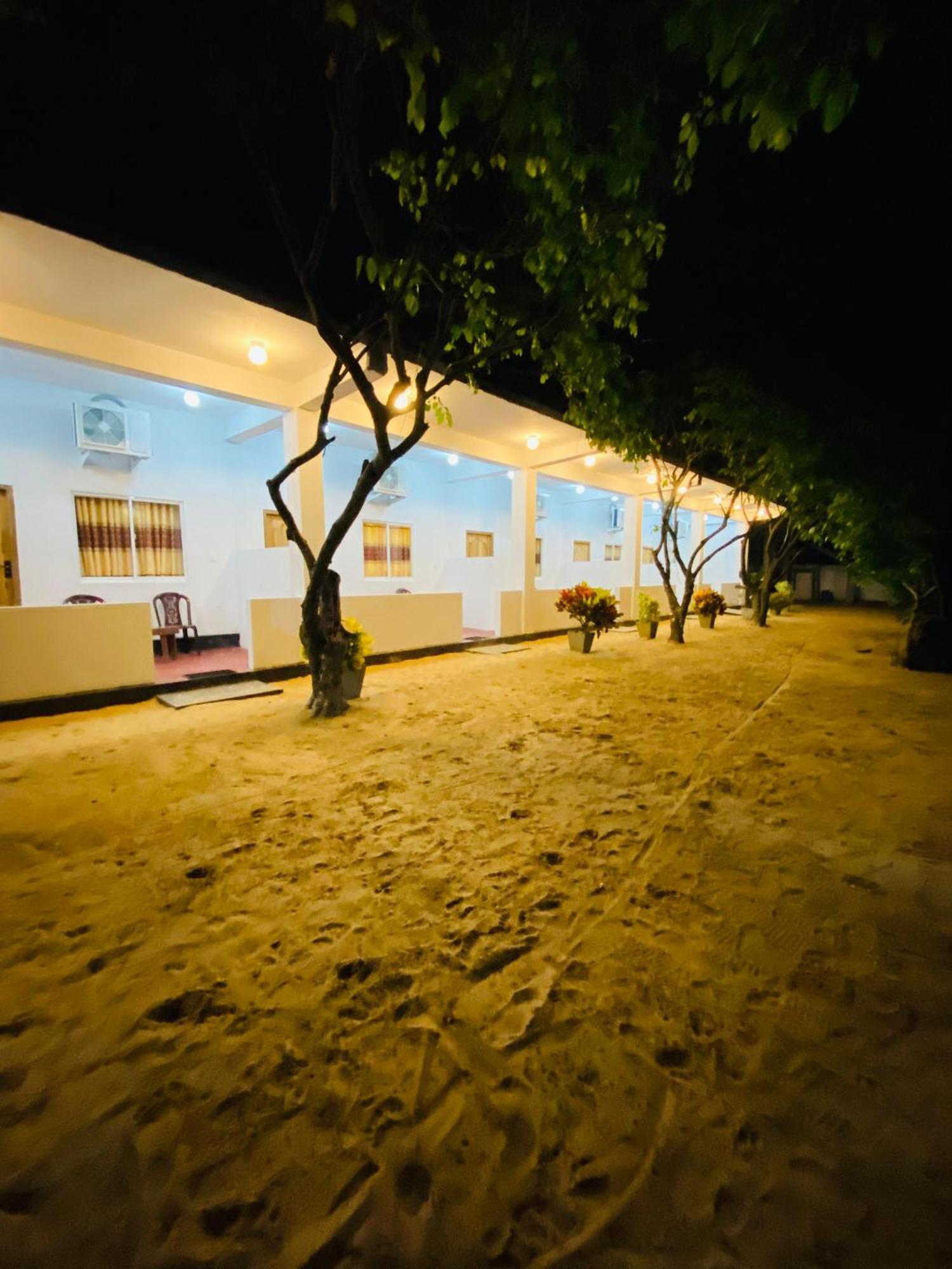 Dolphin Village Alankuda 외부 사진
