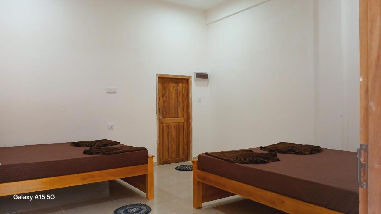 Dolphin Village Alankuda 외부 사진